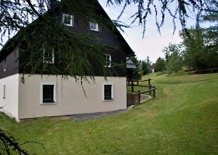 Chaloupka Slamenka
