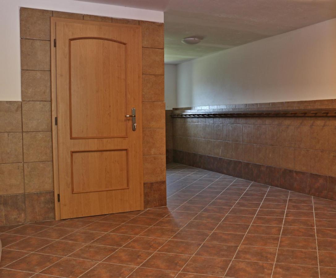 Chaloupka Slamenka Lodge