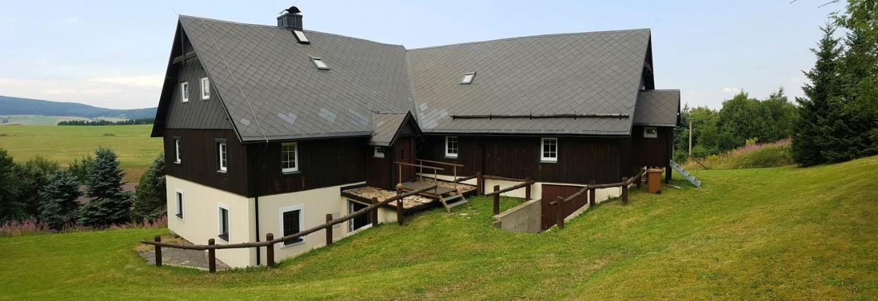Chaloupka Slamenka Lodge