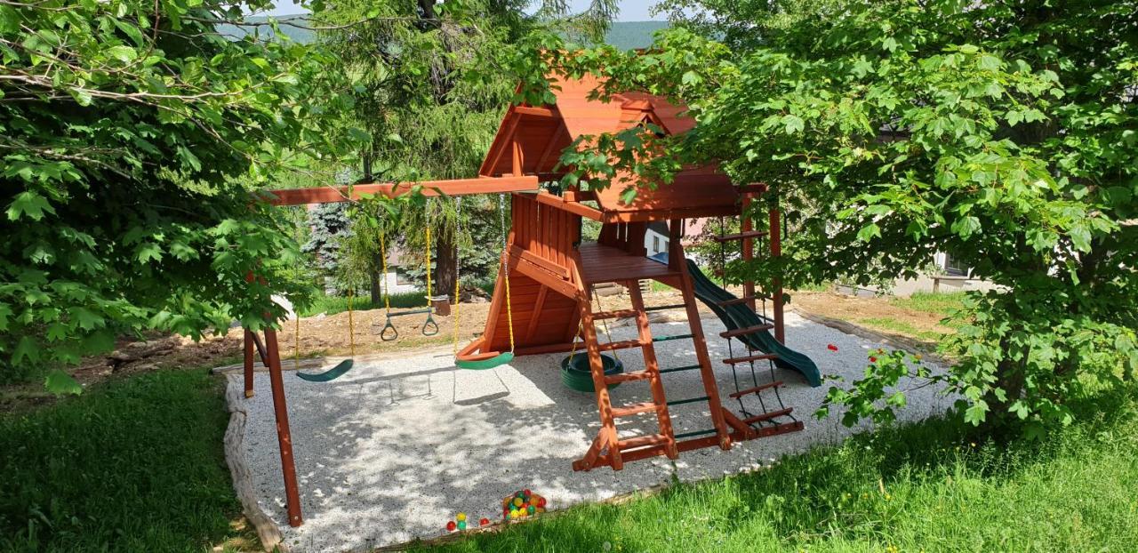 Chaloupka Slamenka *