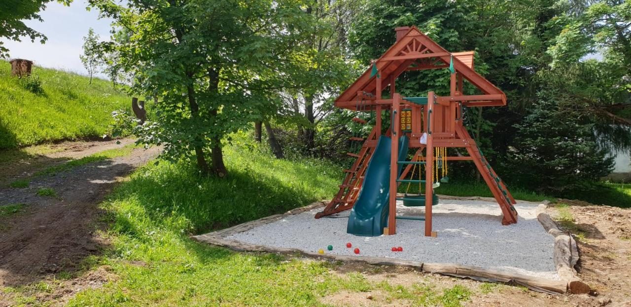 Chaloupka Slamenka Loučná pod Klínovcem